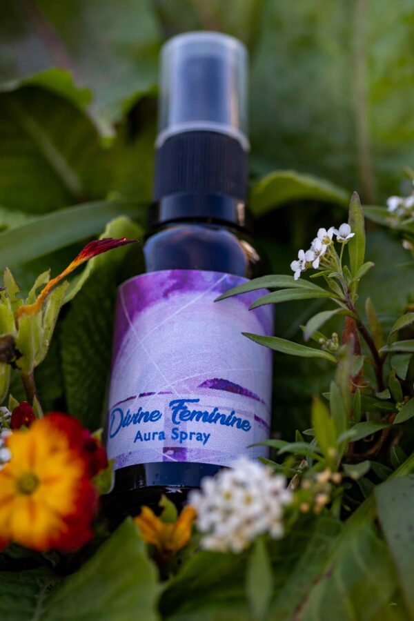 DIVINE FEMININE Aura Spray
